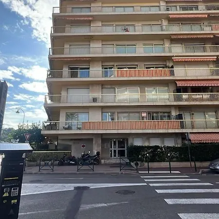 En Bord De 아파트