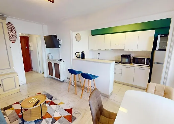 Apartment En Bord De *